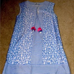 Vineyard Vines, size small, sleeveless dress